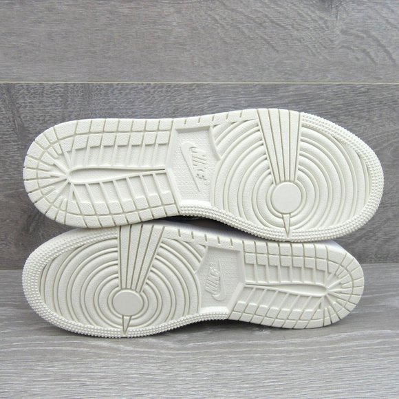 Jordan 1 Low Ice Blue GS Size 6.5Y / Womens Size 8 Sneakers NEW - Picture 11 of 15